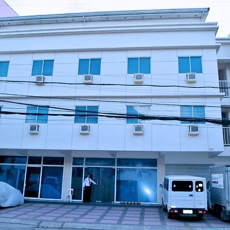 Cebu Fiesta Business Suites Buitenkant foto