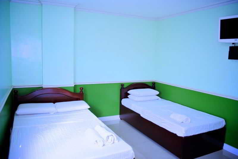 Cebu Fiesta Business Suites Buitenkant foto